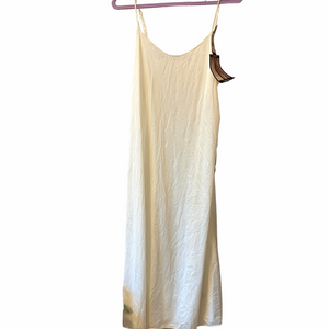 Vanity Fare NWT liner long slip glacier white 36/32.